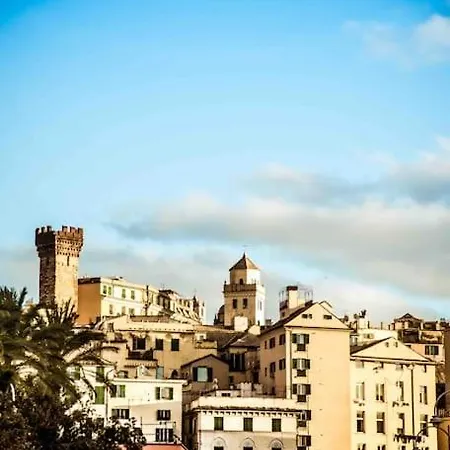 La Finestra Sul Cielo Del Porto Antico Di 아파트 *